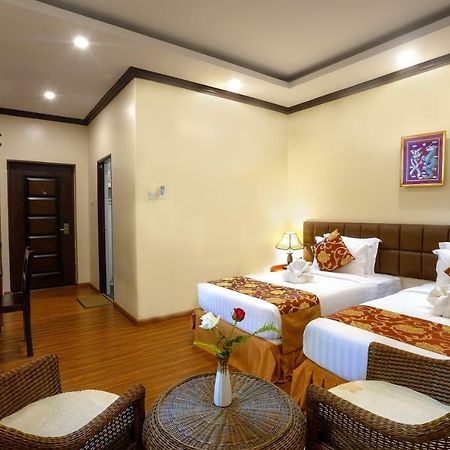 Virati Hotel Yangon Bagian luar foto