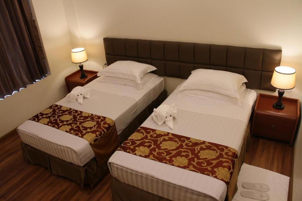 Virati Hotel Yangon Bagian luar foto