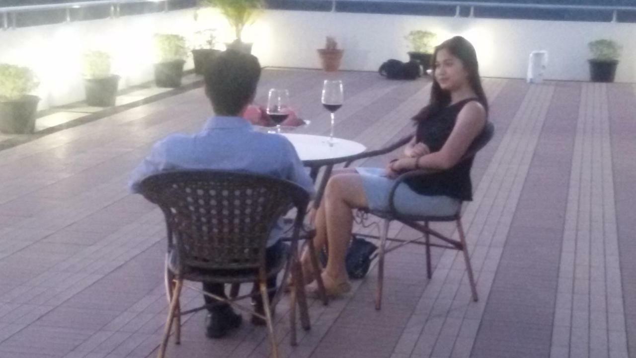 Virati Hotel Yangon Bagian luar foto